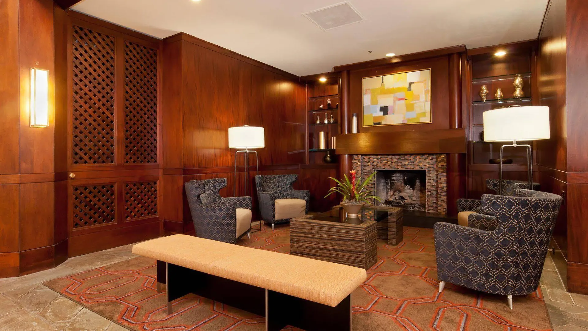*** Hotel Doubletree Suites By Hilton Charlotte/Southpark USA
