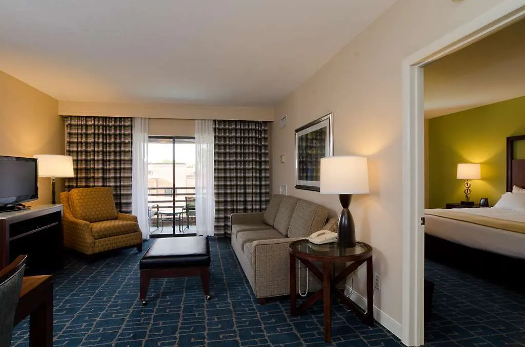 Doubletree Suites By Hilton Charlotte/Southpark